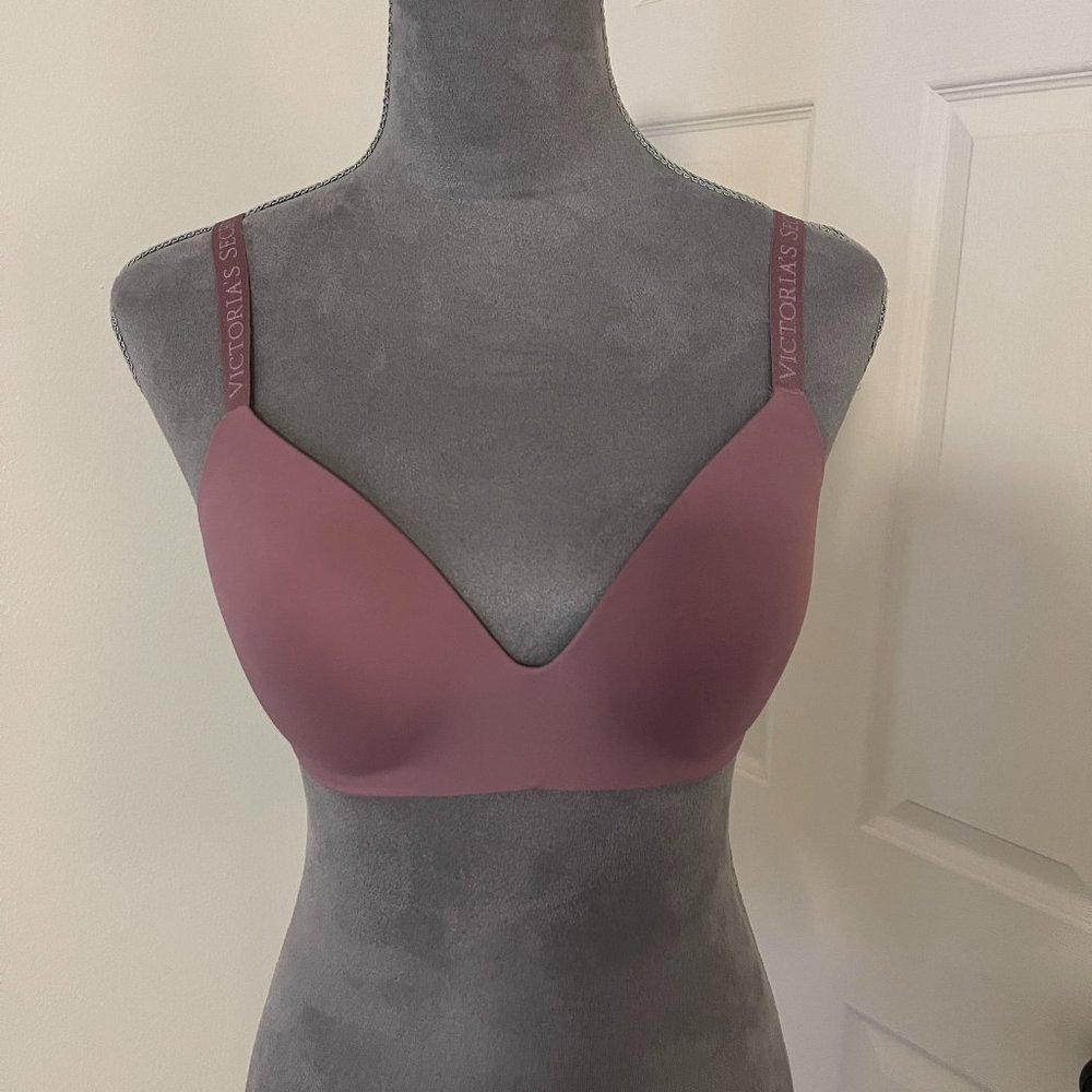 NWOT | Victoria's Secret No Wire Bra